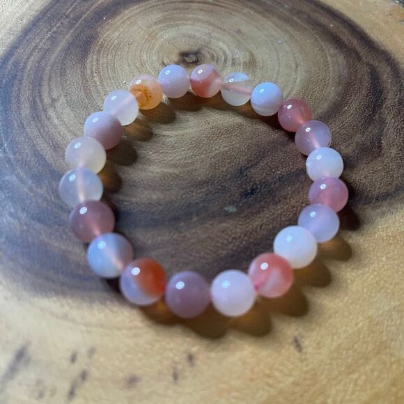 Yuan yuan Agate bracelet striped layers light rainbow colors stretch 10mm 7.5” n - Picture 6 of 10